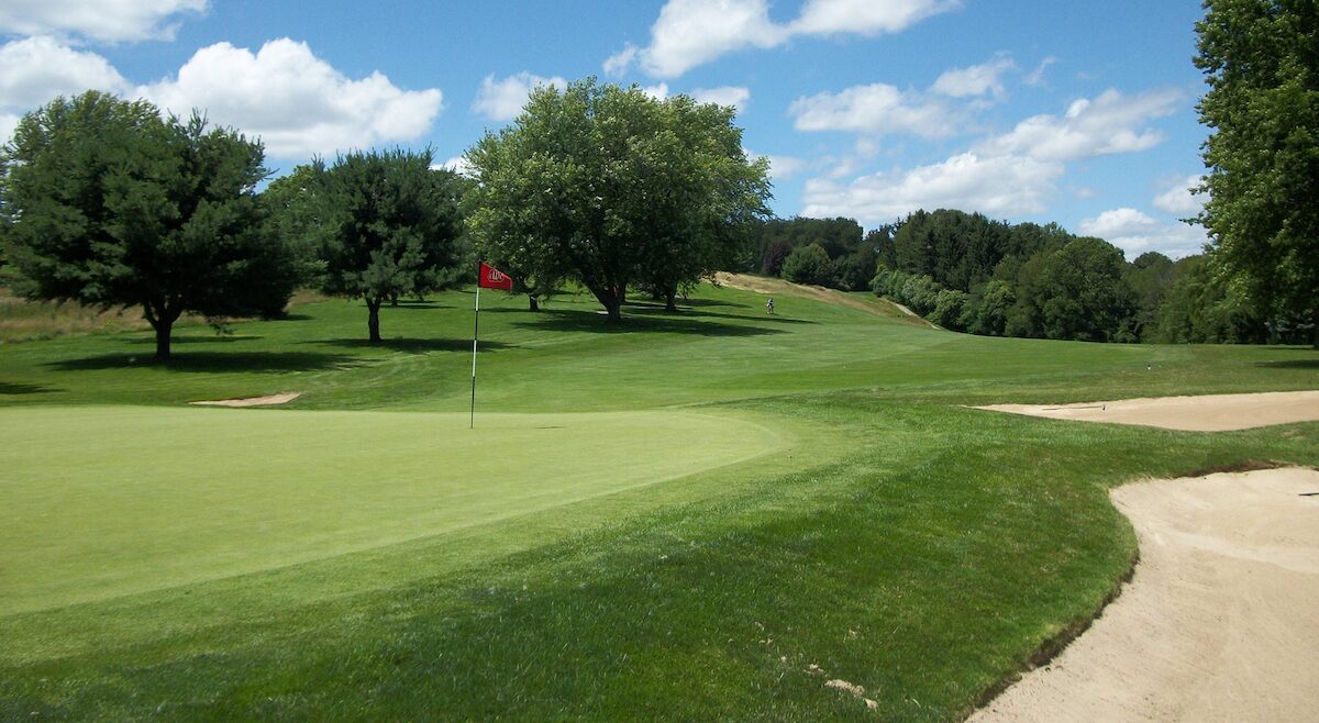 The 11th green at Willowbrook Country Club